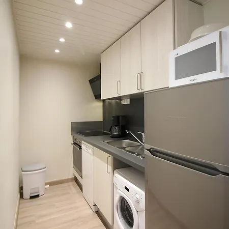 T3 Au Mont-dore, Balcon, Parking, Proche Centre - Fr-1-415-186 Le Mont-Dore